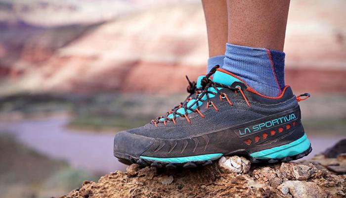 LA SPORTIVA RUNNING SHOES