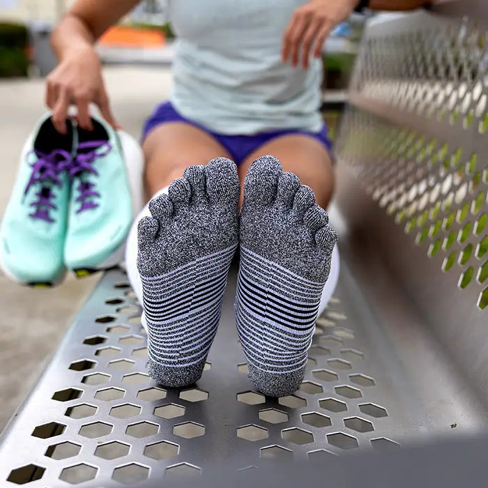 Injinji Compression Over the Calf Socks