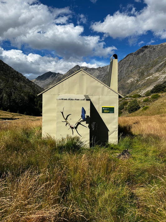 Hike to Paske Hut, Nelson Lakes National Park