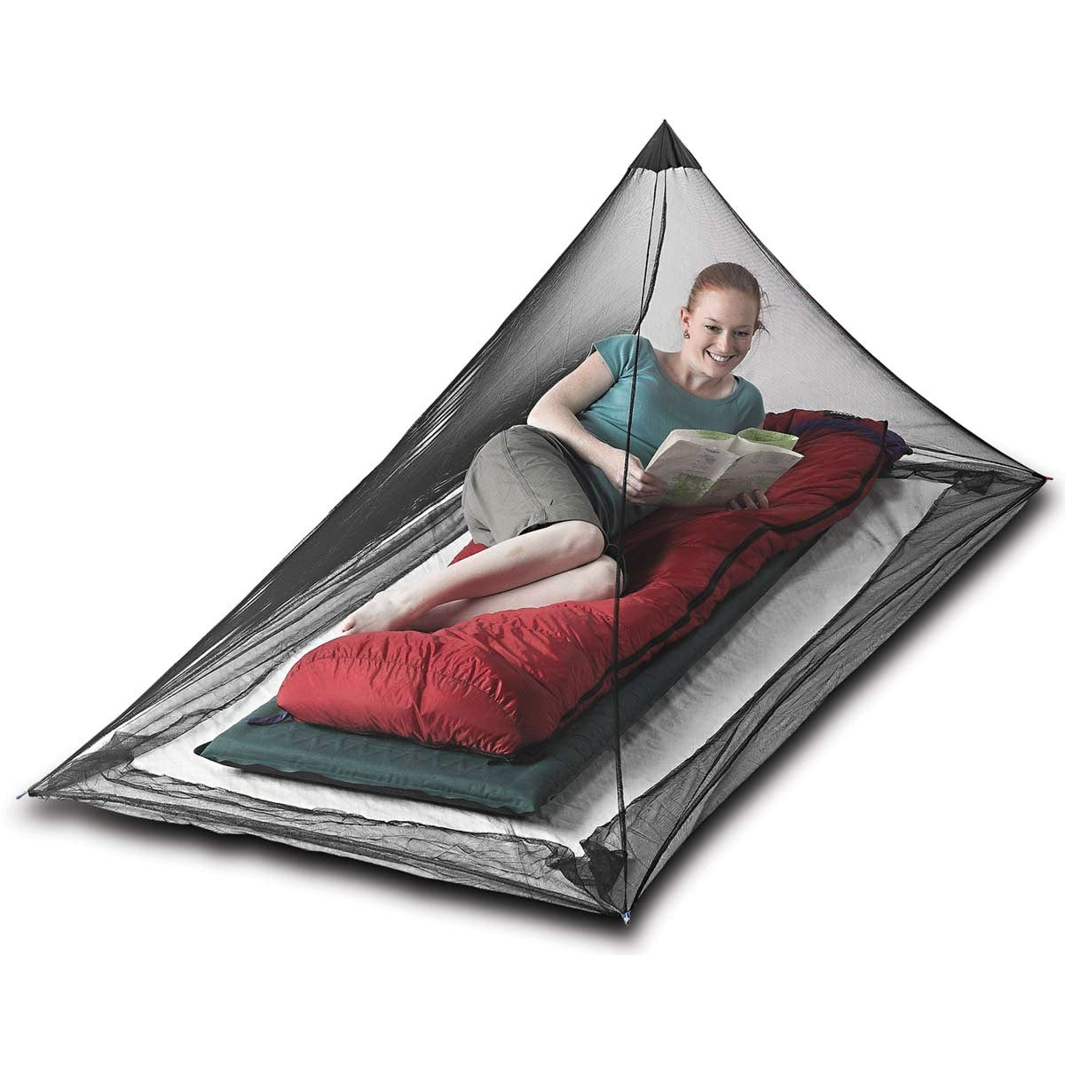 Mosquito_net_single,_treated_RY48B6PJ29PK.jpg